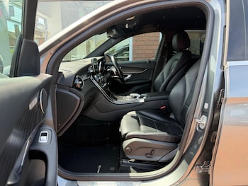 Used Mercedes-Benz GLC 2016 for sale - 79317130: Photo