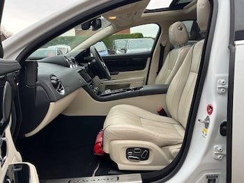 Used Jaguar XJ 2014 for sale - 78363900: Photo