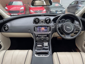 Used Jaguar XJ 2014 for sale - 78363900: Photo