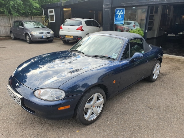 Used Mazda MX-5 1998 for sale - 75380709: Photo 2