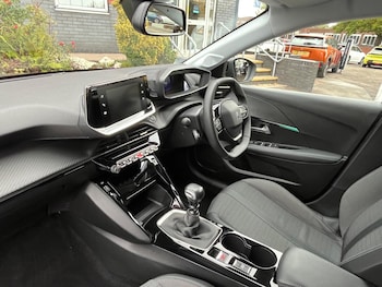 Used Peugeot 208 2023 for sale - 76270087: Photo