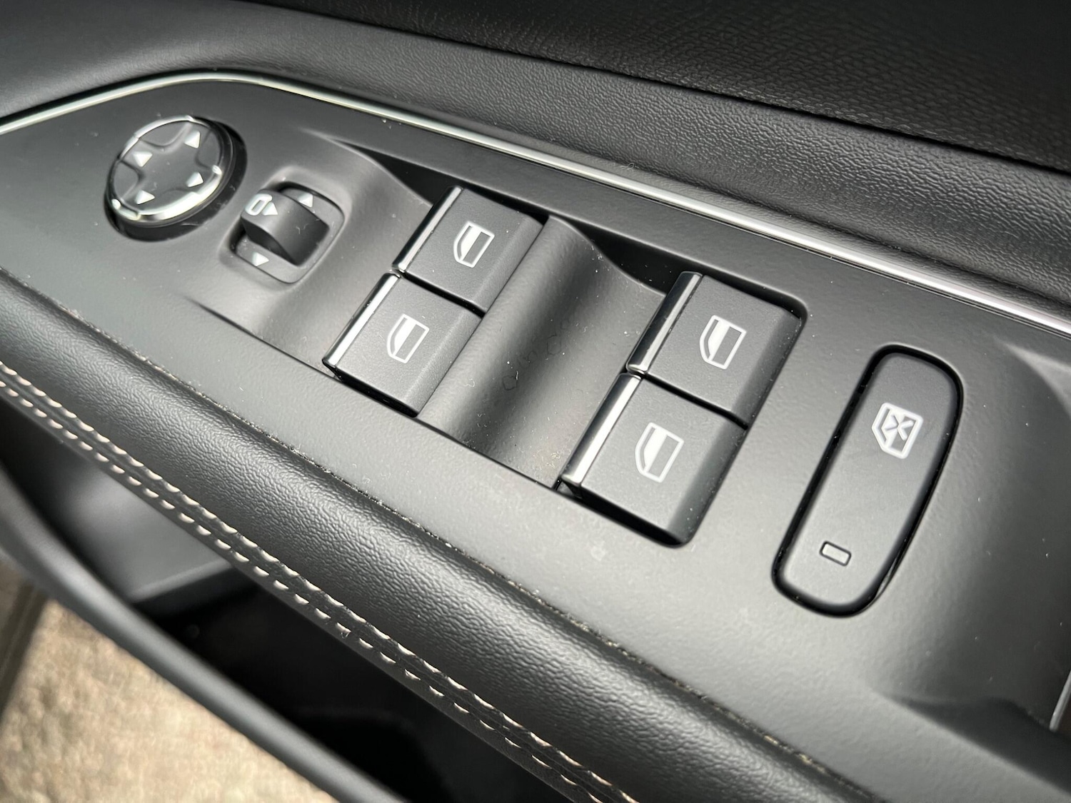 Used Peugeot 3008 for sale - 76728680: Photo 15