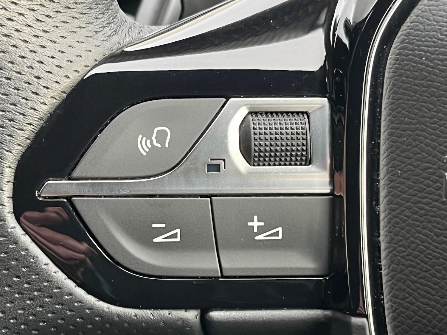 Used Peugeot 3008 for sale - 76728680: Photo 39