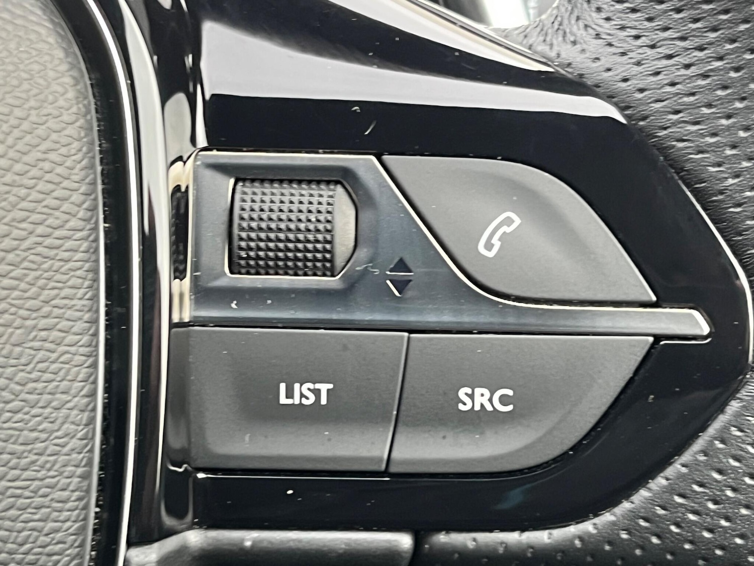 Used Peugeot 3008 for sale - 76728680: Photo 40