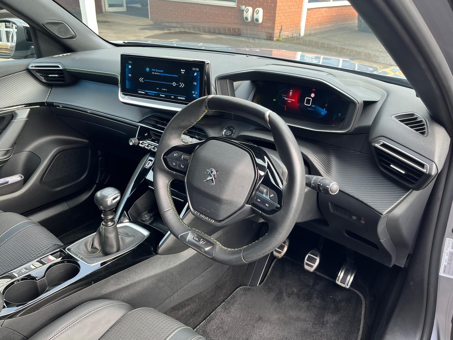Used Peugeot 2008 2022 for sale - 76306456: Photo 16
