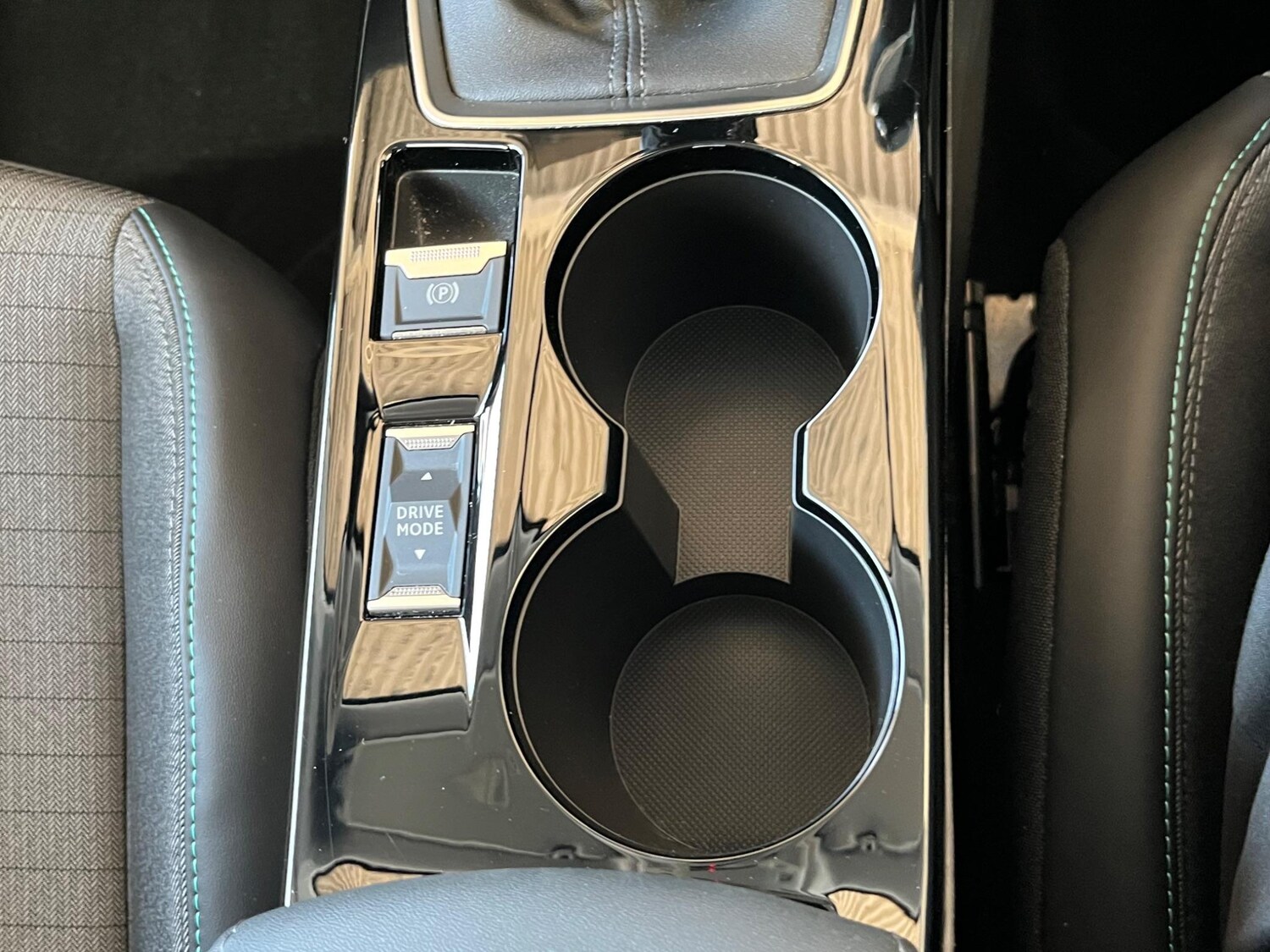 Used Peugeot 208 2020 for sale - 76188676: Photo 44