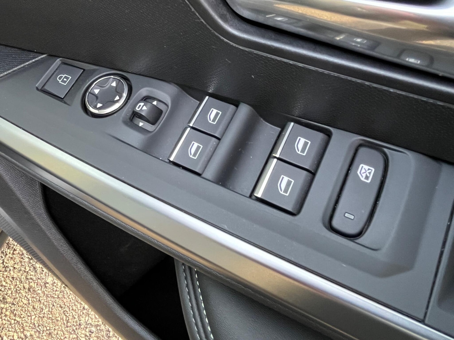 Used Peugeot 3008 2024 for sale - 76424310: Photo 25