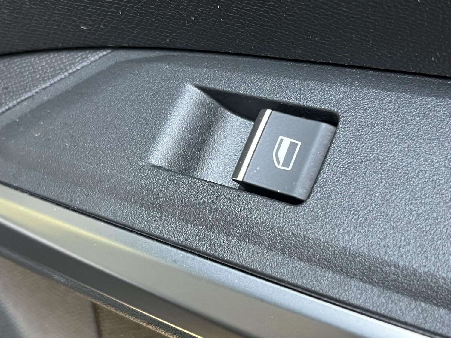 Used Peugeot 3008 2024 for sale - 76424310: Photo 31