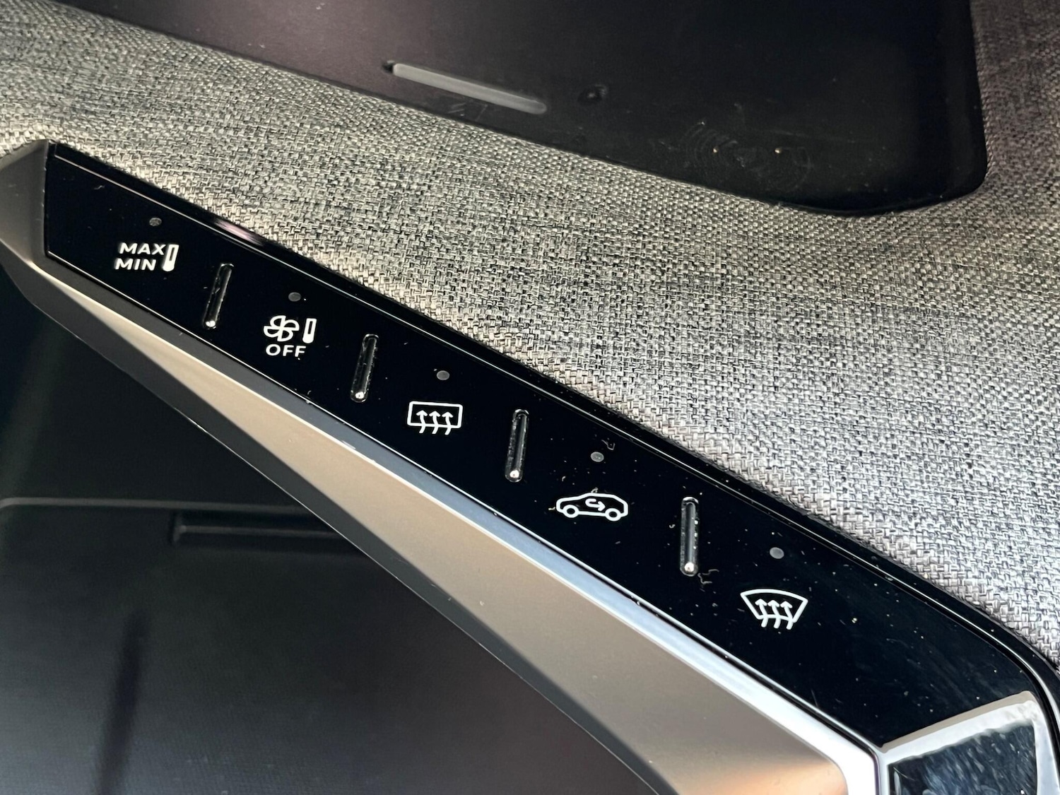 Used Peugeot 3008 2024 for sale - 76424310: Photo 35