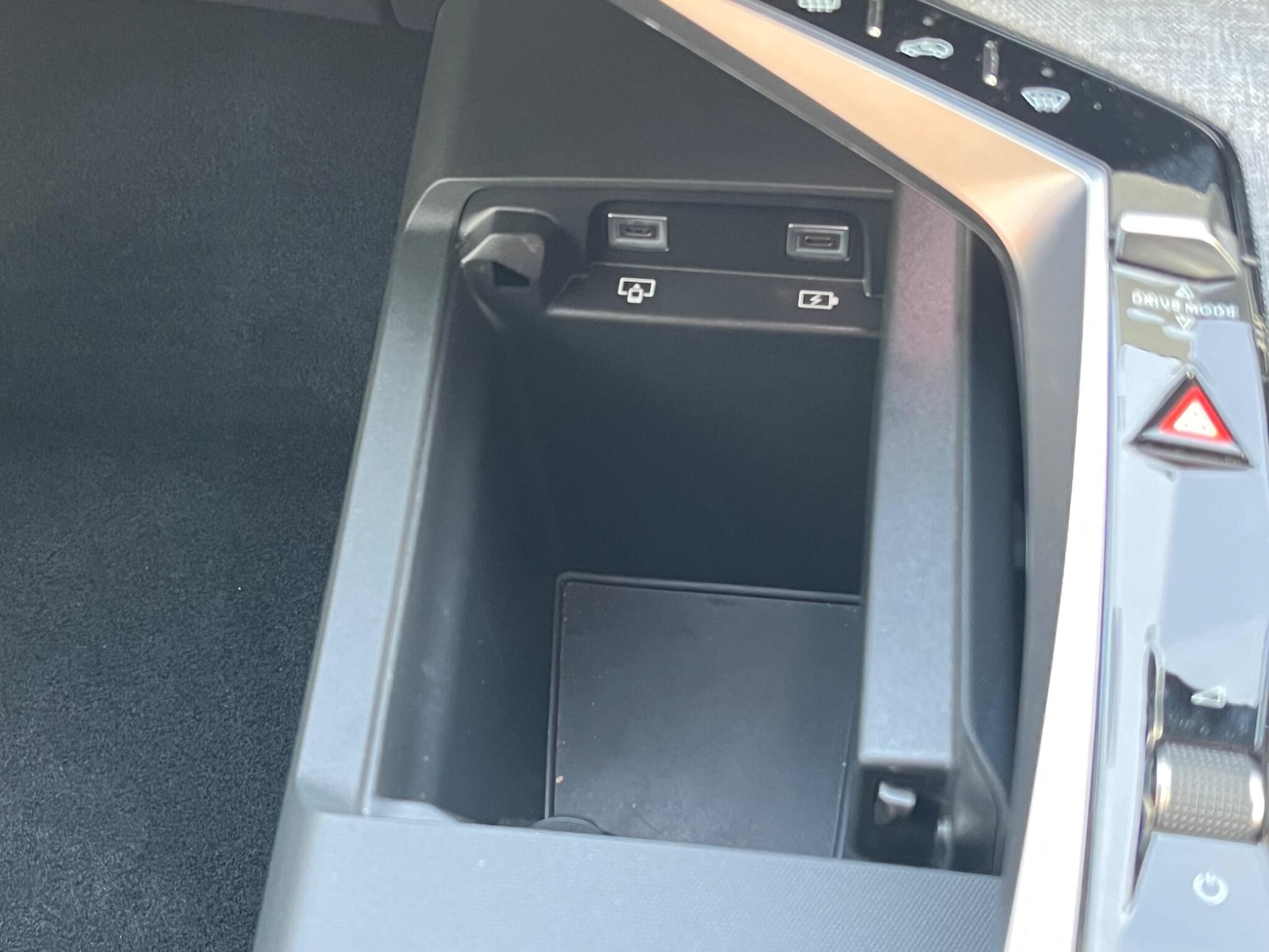 Used Peugeot 3008 2024 for sale - 76424310: Photo 41