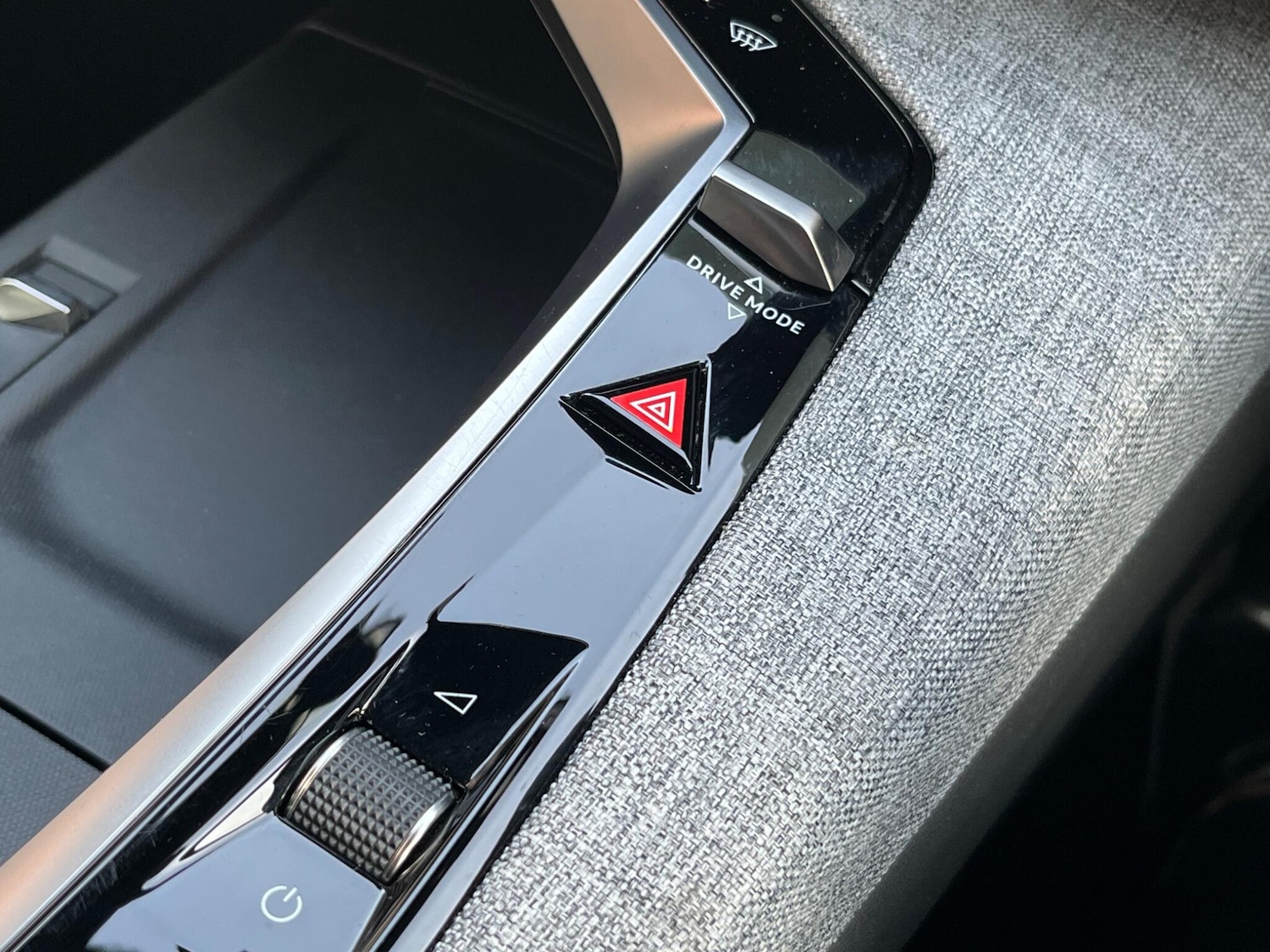 Used Peugeot 3008 2024 for sale - 76424310: Photo 44