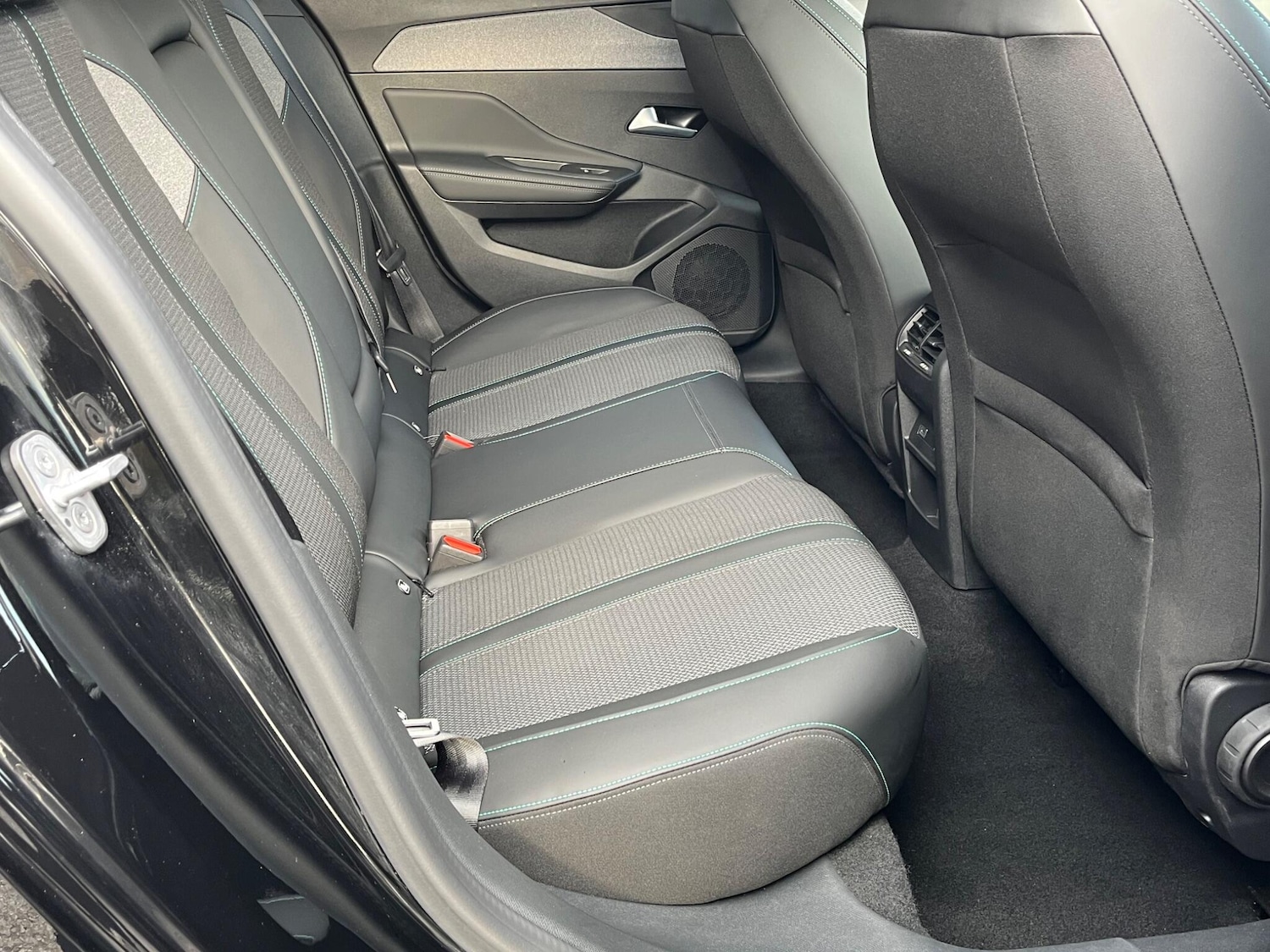 Used Peugeot 308 SW 2024 for sale - 76389182: Photo 25