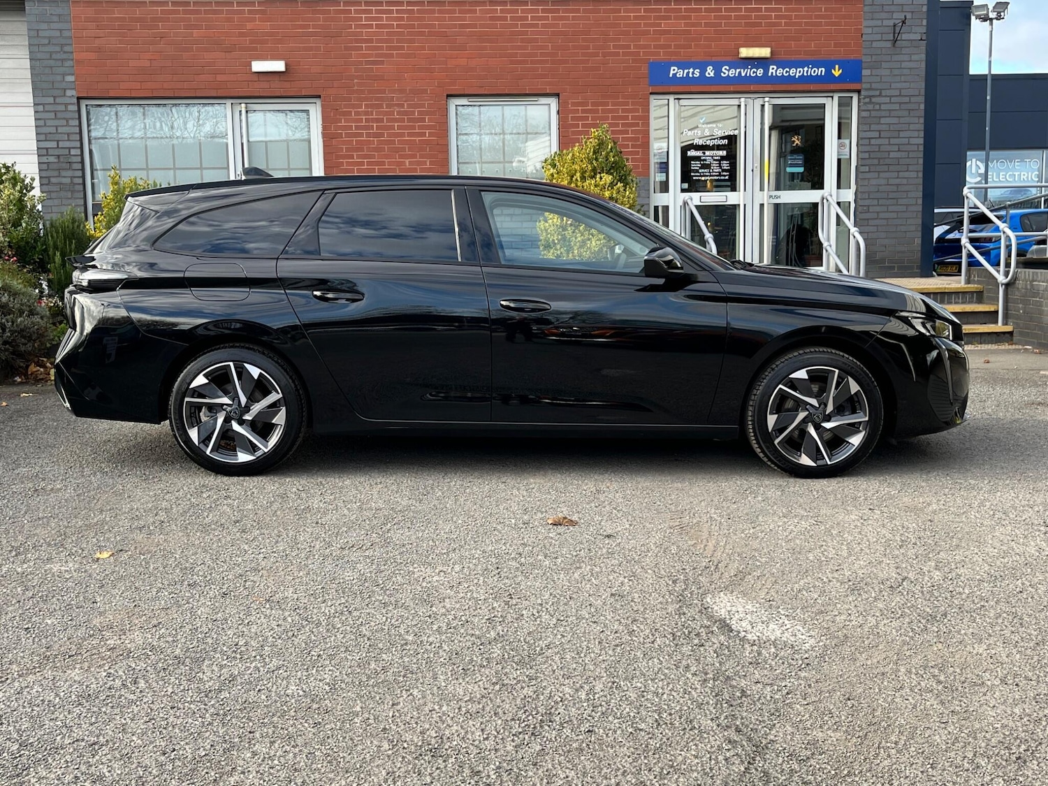 Used Peugeot 308 SW 2024 for sale - 76389182: Photo 7