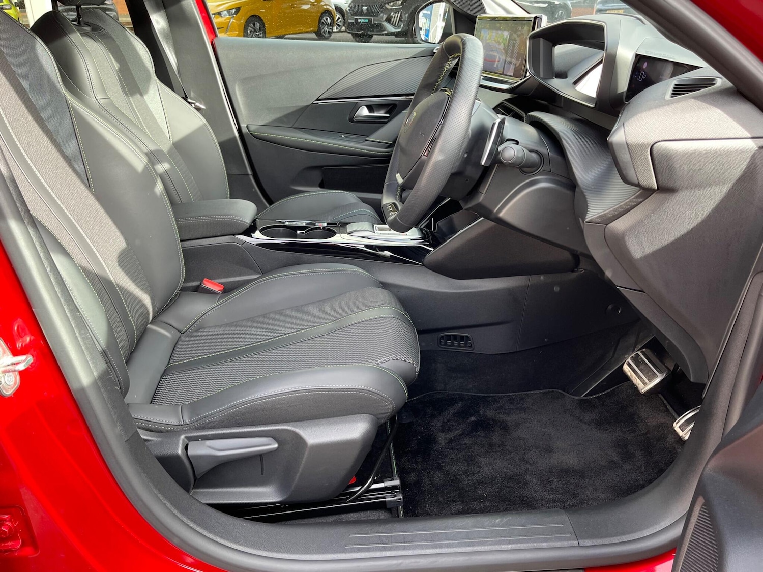 Used Peugeot 208 2024 for sale - 76388369: Photo 13