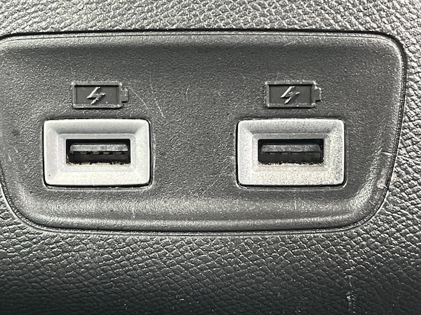 Used Peugeot E-2008 2021 for sale - 76260005: Photo 25