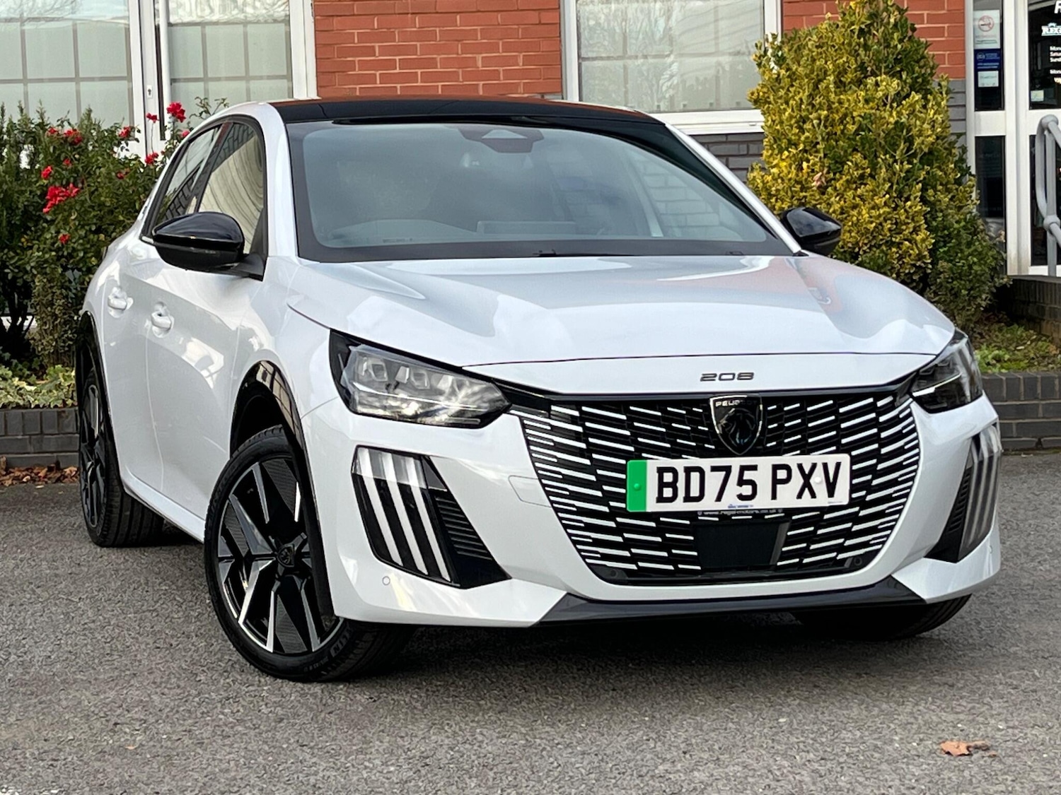 Used Peugeot E-208 2025 for sale - 76619689: Photo 2