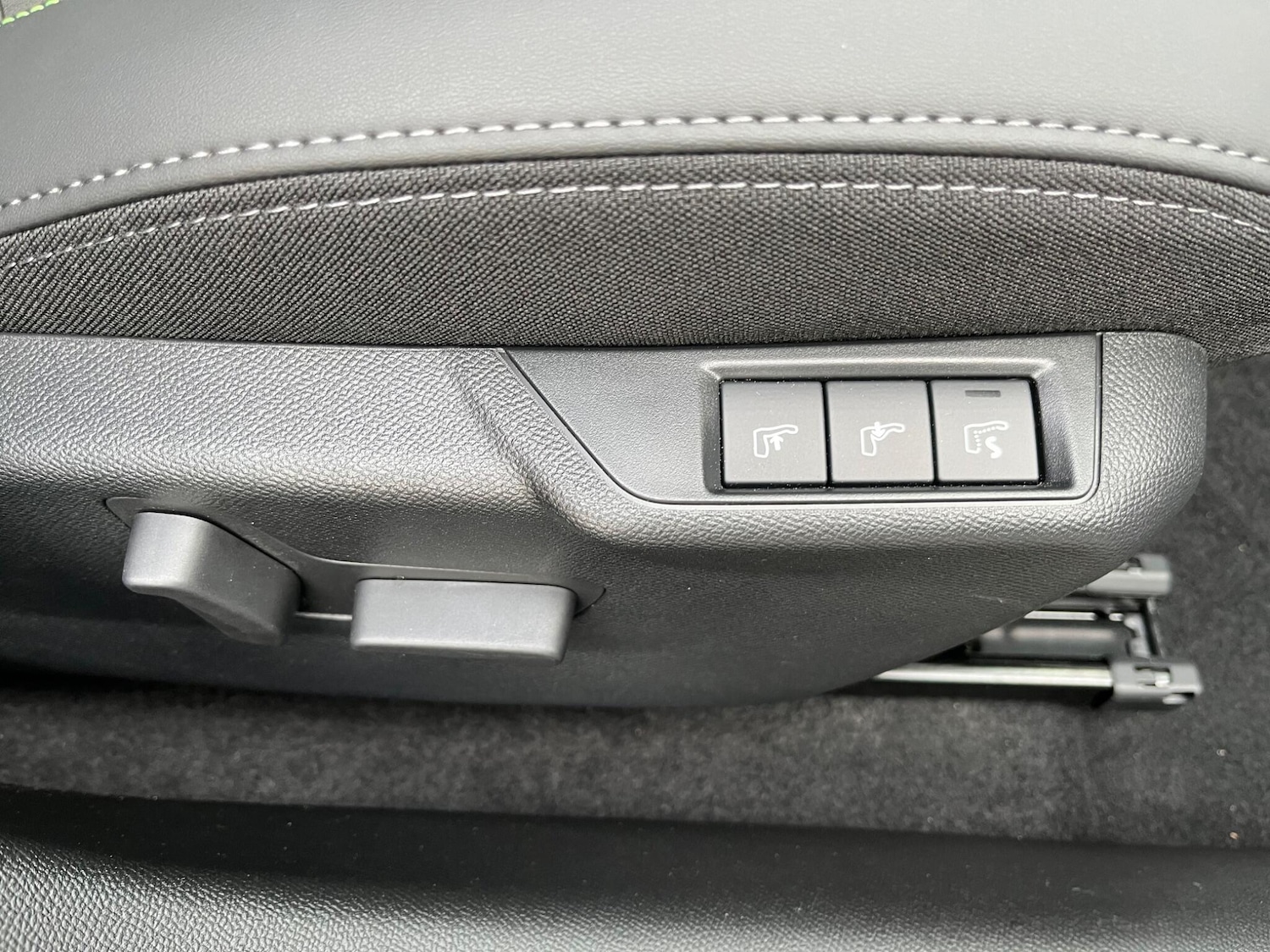 Used Peugeot E-208 2025 for sale - 76619689: Photo 25