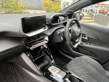 Used Peugeot E-208 2025 for sale - 76619689: Photo