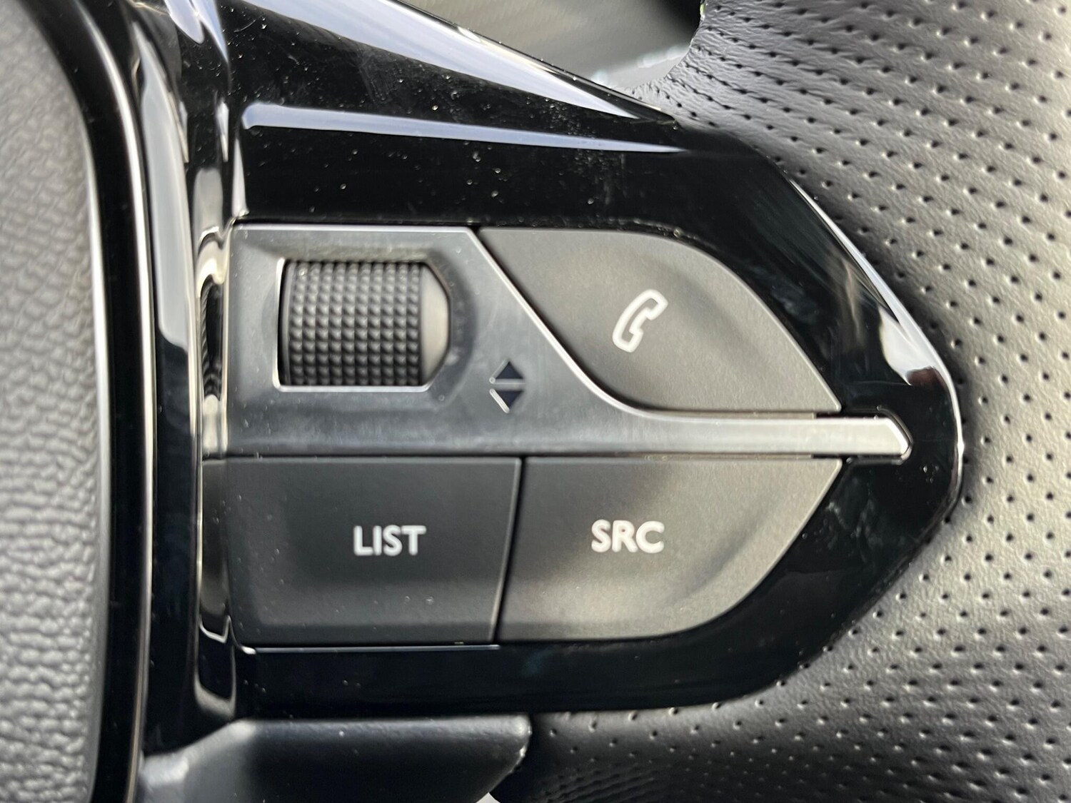 Used Peugeot E-208 2025 for sale - 76619689: Photo 48