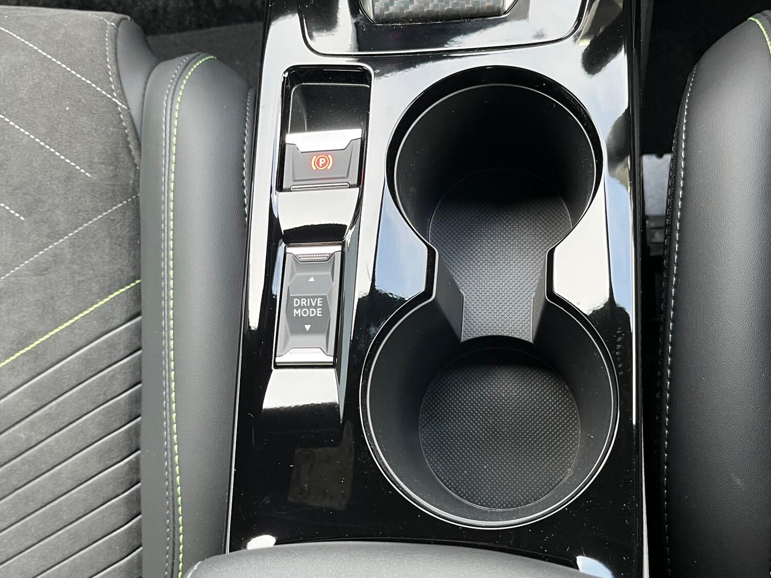 Used Peugeot E-208 2025 for sale - 76619689: Photo 51