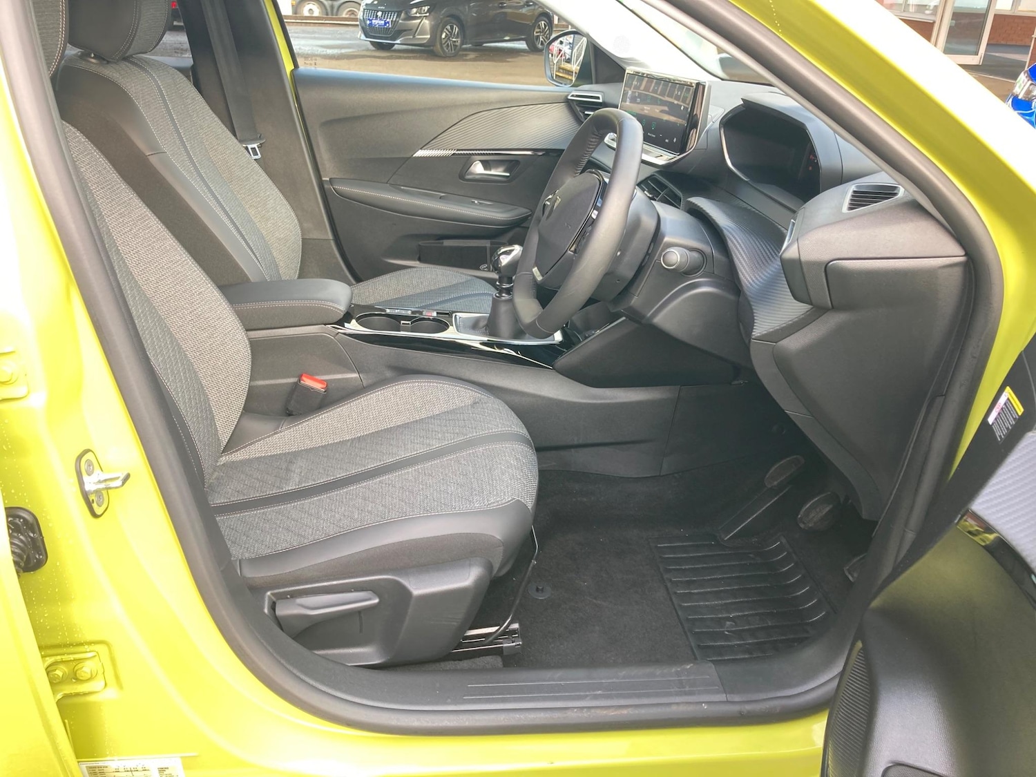 Used Peugeot 208 2024 for sale - 76188961: Photo 12
