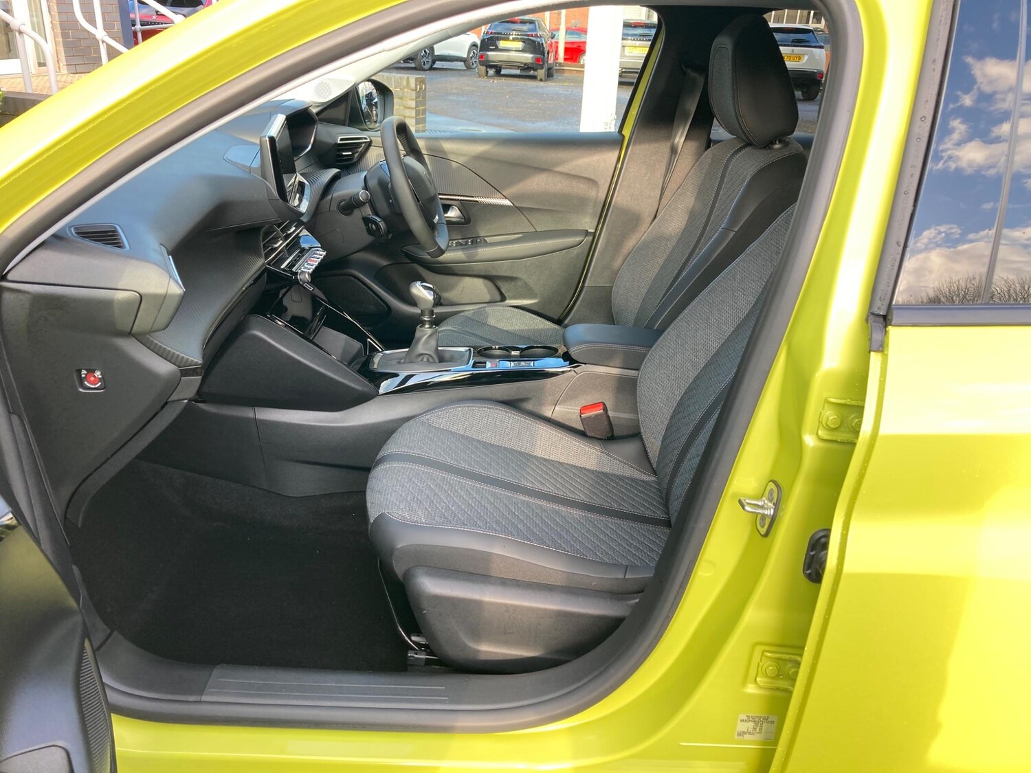 Used Peugeot 208 2024 for sale - 76188961: Photo 49