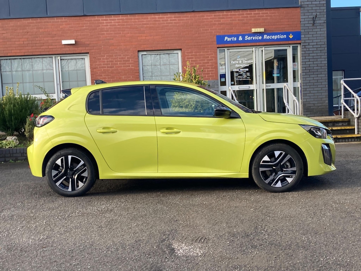 Used Peugeot 208 2024 for sale - 76188961: Photo 6