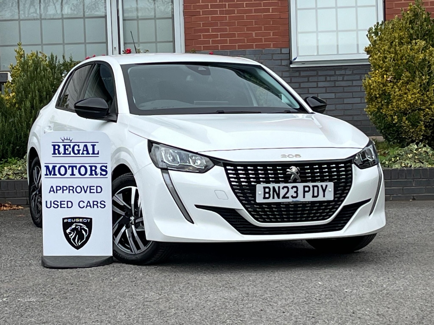 Used Peugeot 208 2023 for sale - 76389244: Photo 1