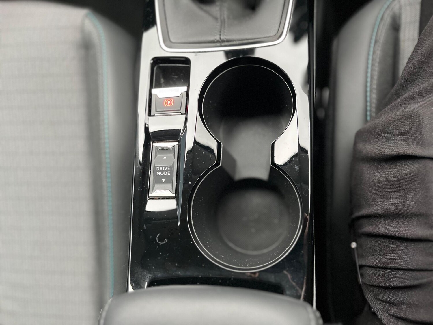 Used Peugeot 208 2023 for sale - 76389244: Photo 39