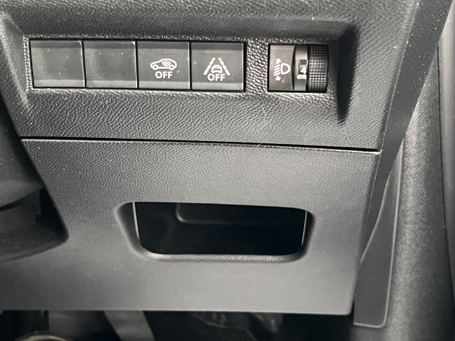 Used Peugeot 208 2023 for sale - 76389244: Photo 49