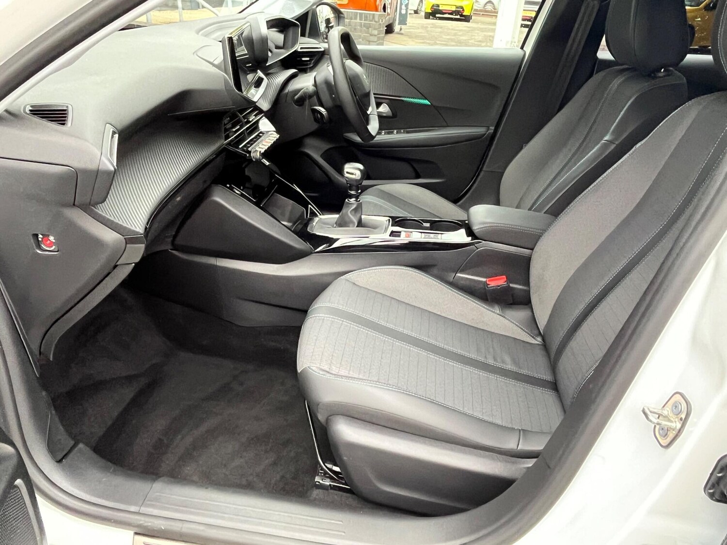 Used Peugeot 208 2023 for sale - 76389244: Photo 59