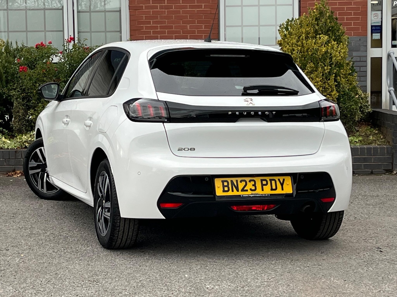 Used Peugeot 208 2023 for sale - 76389244: Photo 6