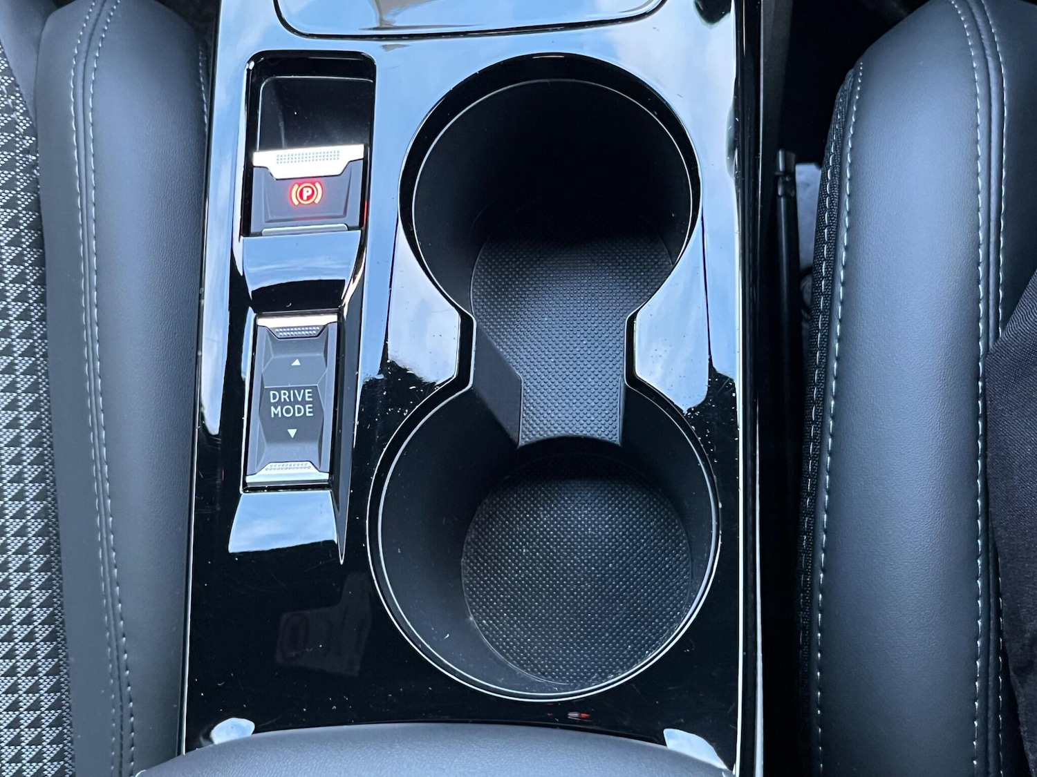 Used Peugeot 208 2023 for sale - 76538467: Photo 38