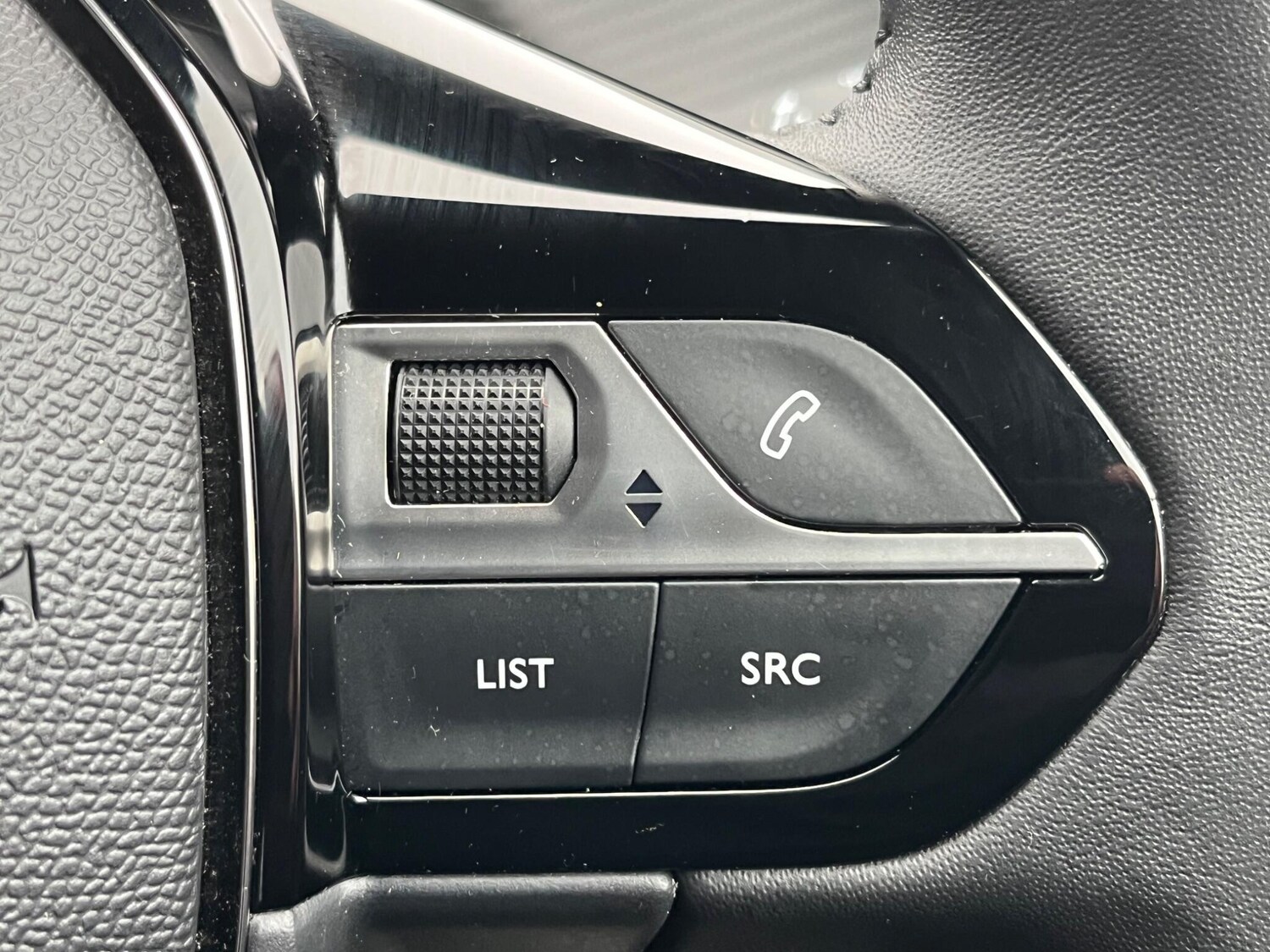 Used Peugeot 2008 2024 for sale - 76270933: Photo 46