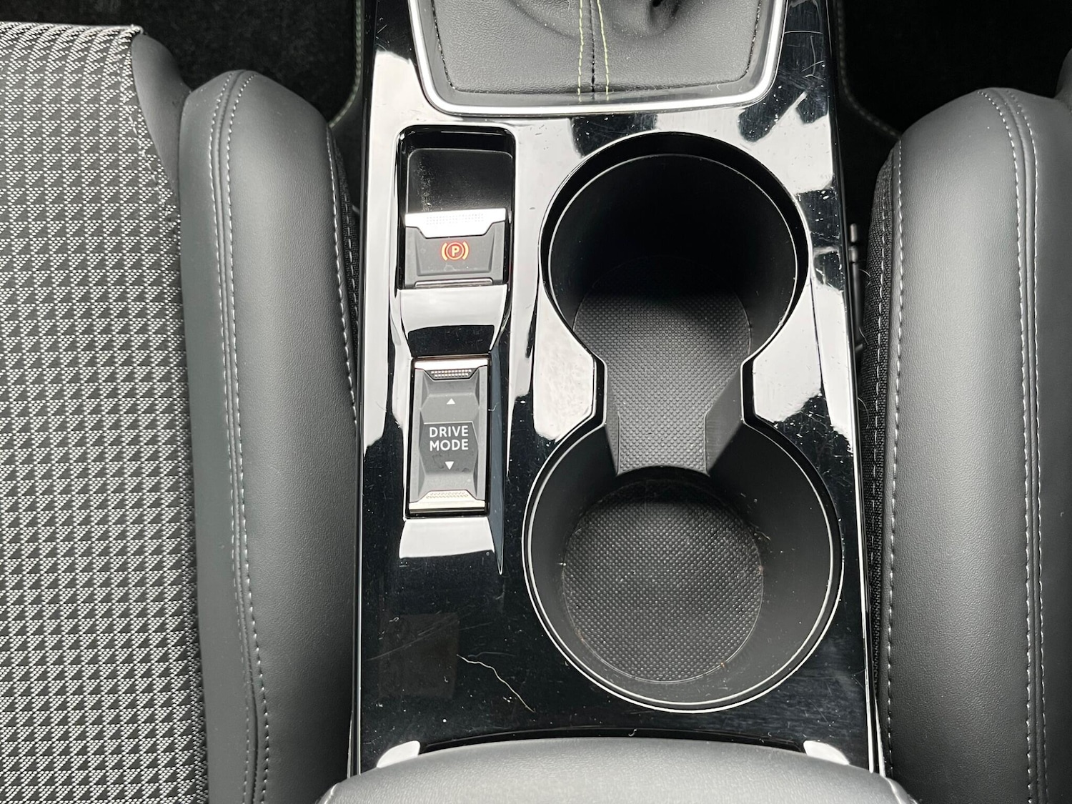 Used Peugeot 208 2022 for sale - 76371326: Photo 38