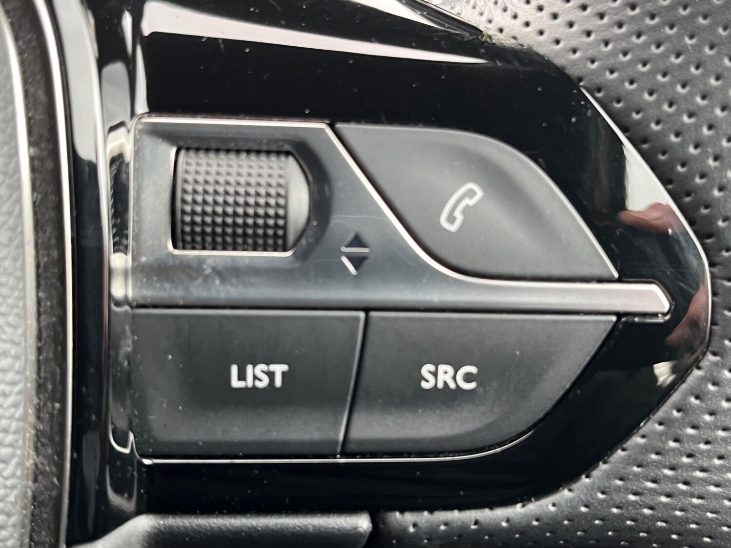 Used Peugeot 208 2022 for sale - 76371326: Photo 55