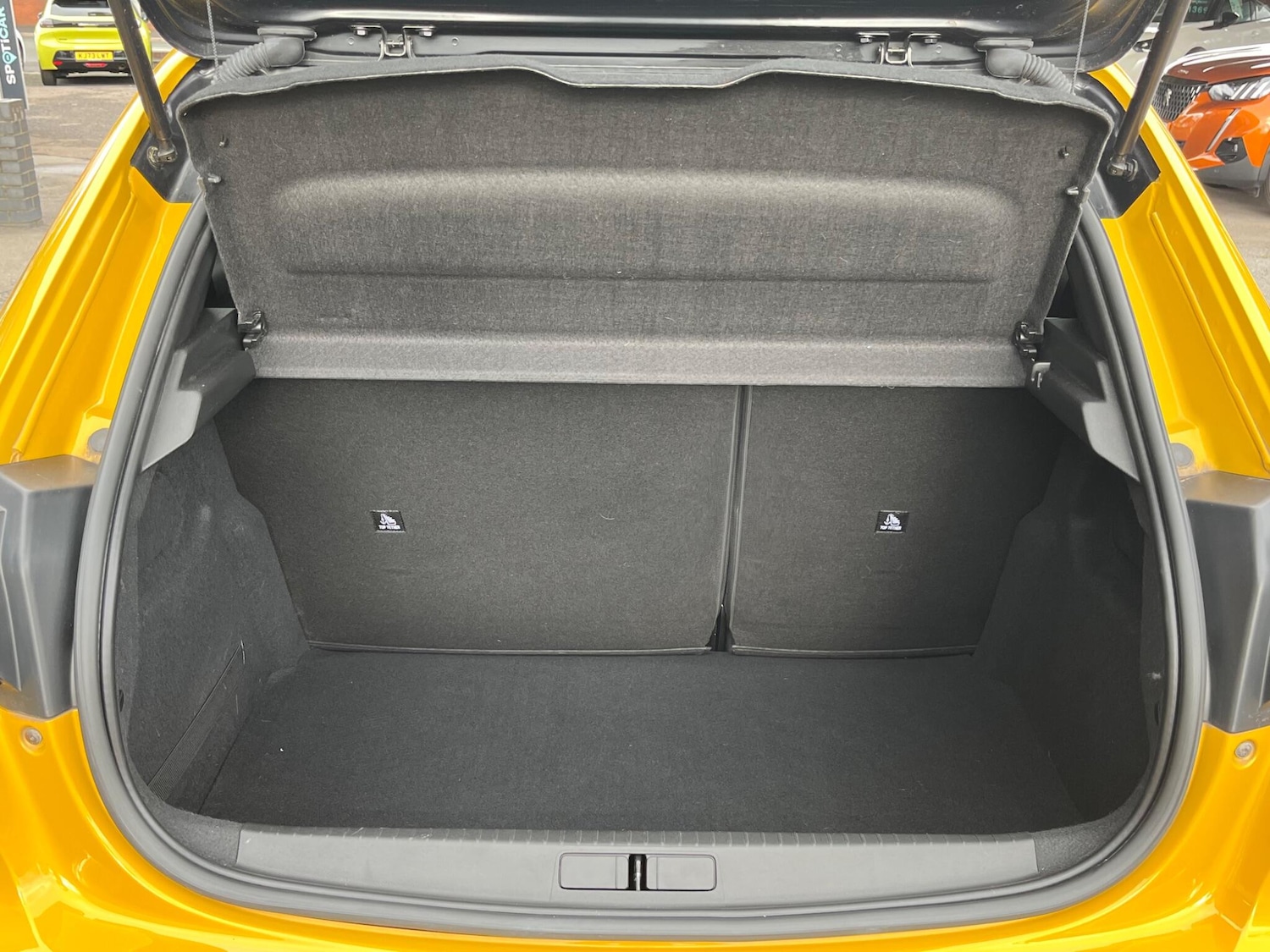 Used Peugeot 208 2022 for sale - 76371326: Photo 9