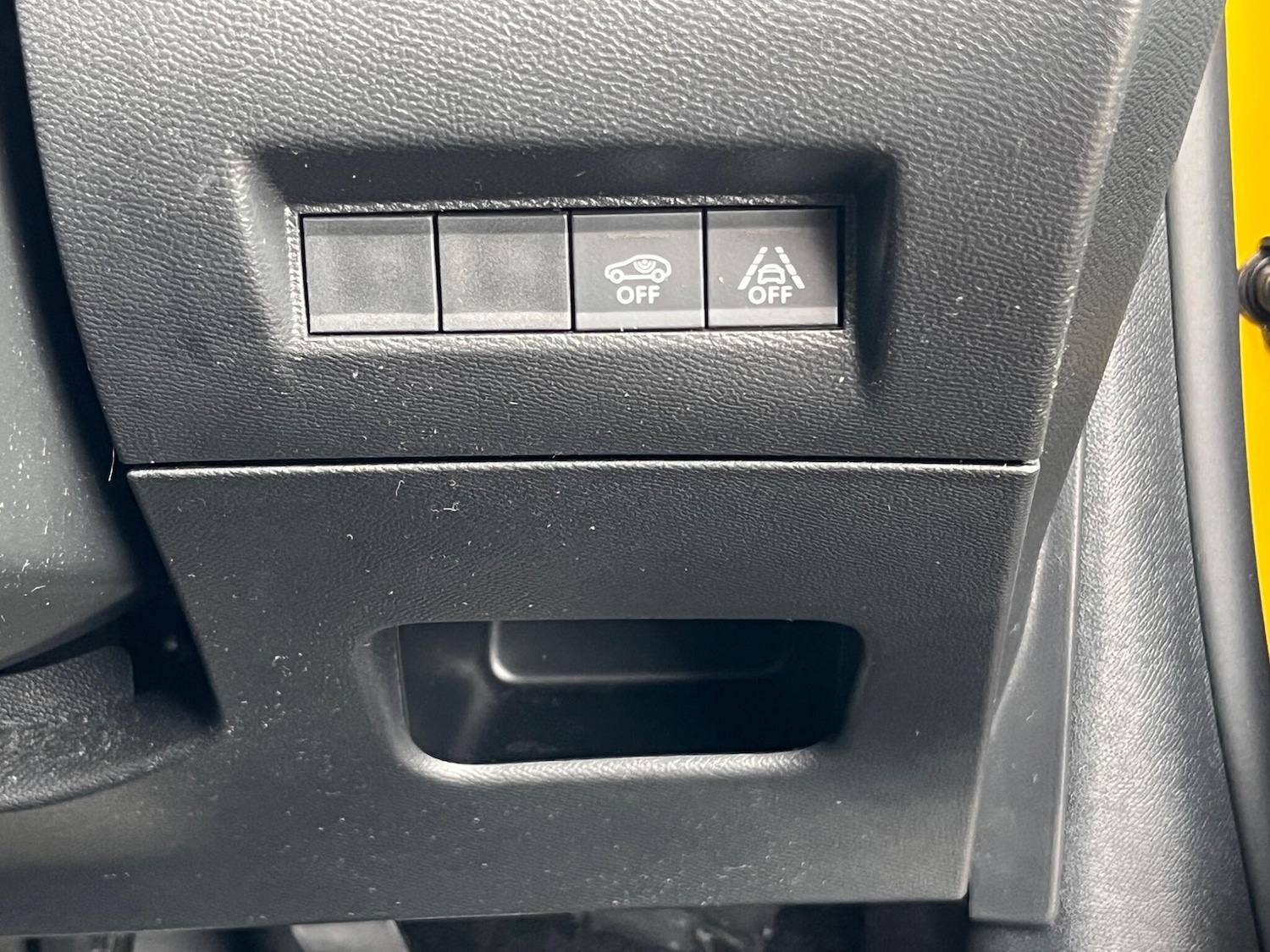 Used Peugeot 208 2023 for sale - 76188799: Photo 42