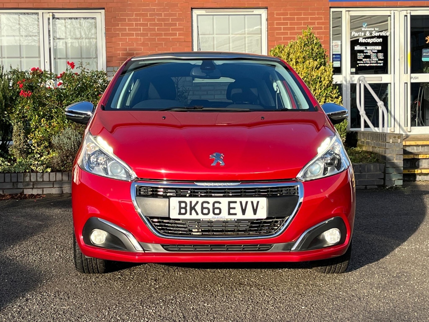 Used Peugeot 208 2016 for sale - 76572867: Photo 10