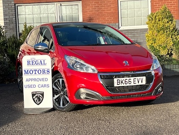 Used Peugeot 208 2016 for sale - 76572867: Photo