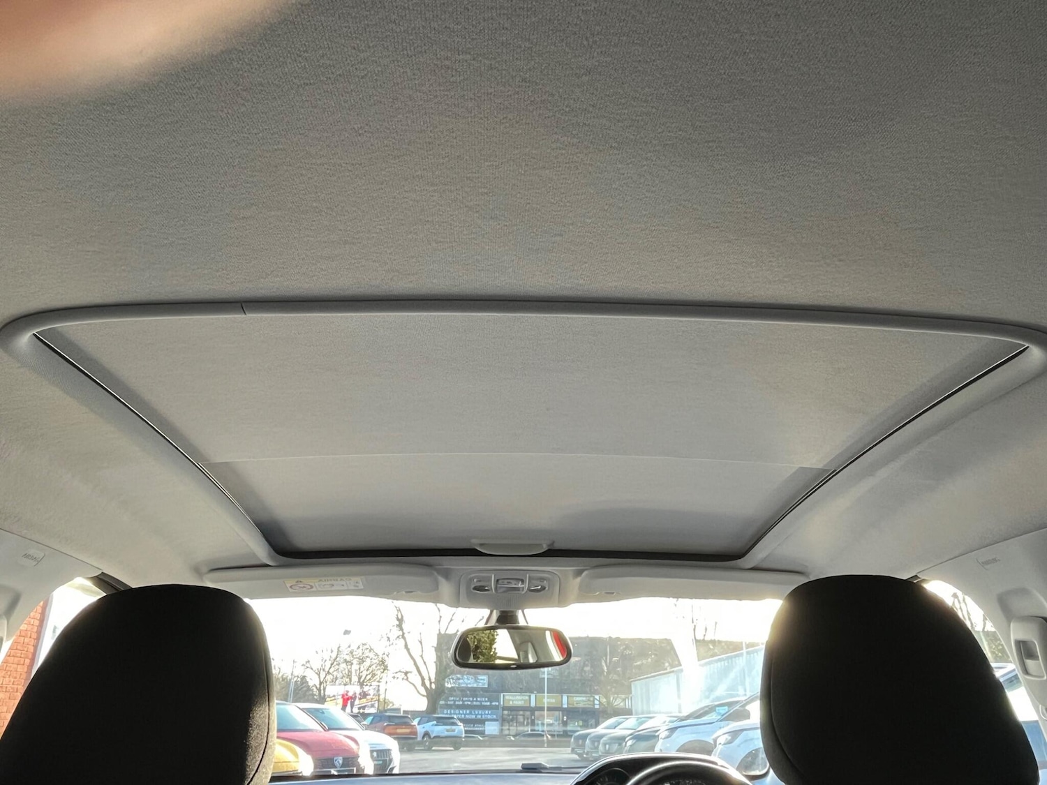 Used Peugeot 208 2016 for sale - 76572867: Photo 29