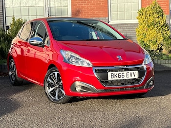 Used Peugeot 208 2016 for sale - 76572867: Photo