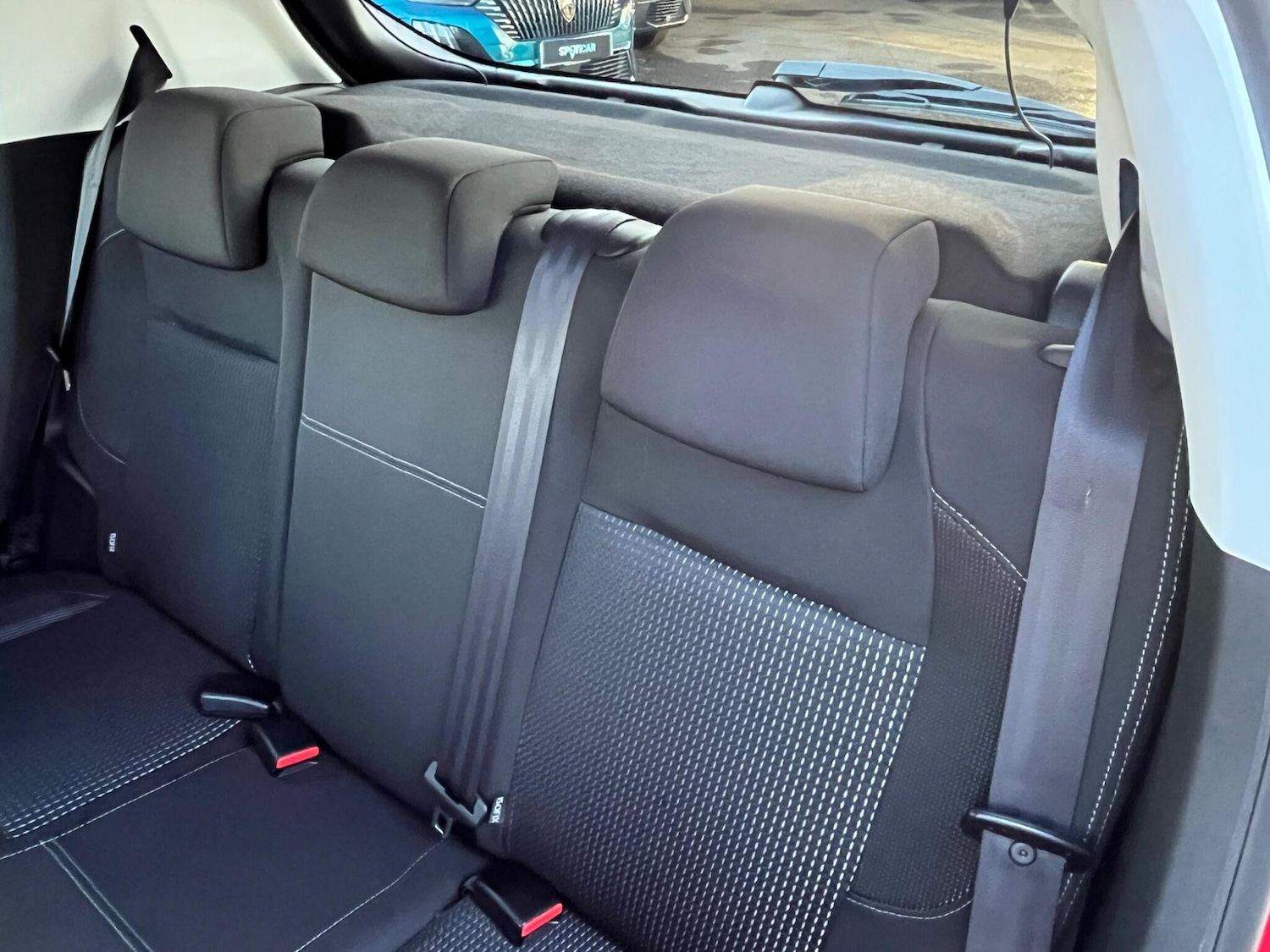 Used Peugeot 208 2016 for sale - 76572867: Photo 7