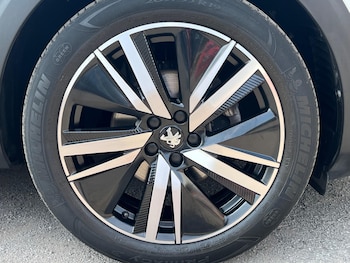 Used Peugeot 3008 2022 for sale - 76188731: Photo
