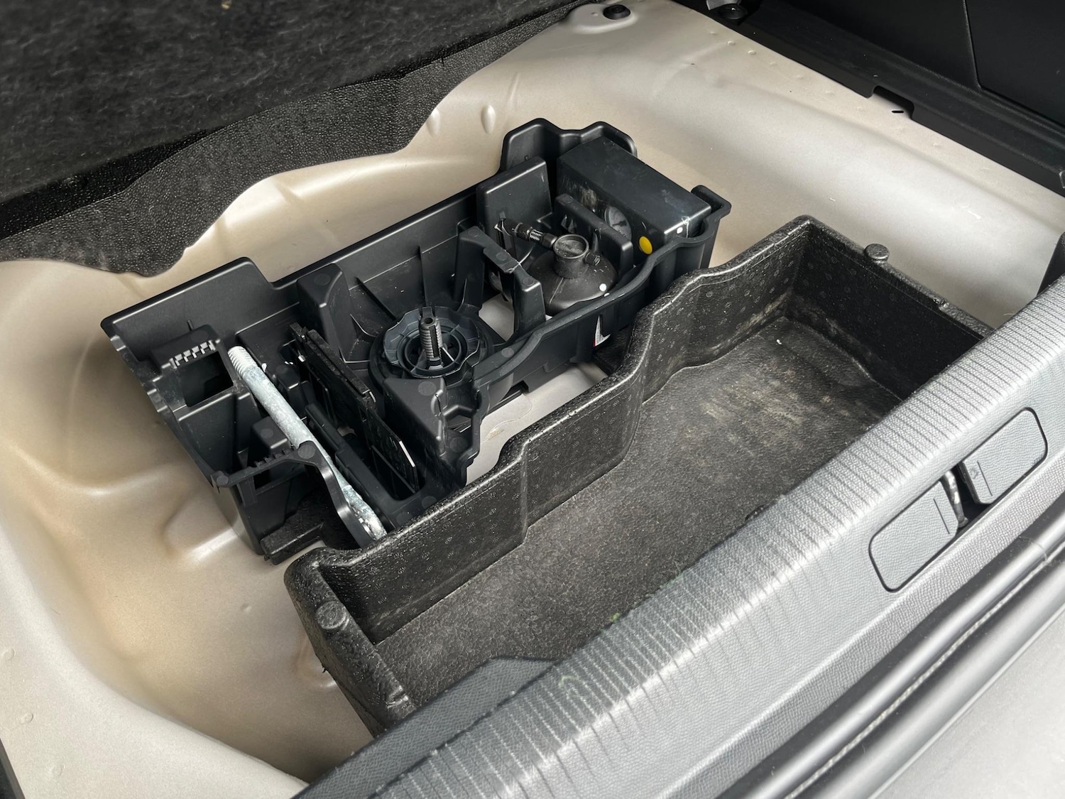 Used Peugeot 2008 2023 for sale - 76189955: Photo 69