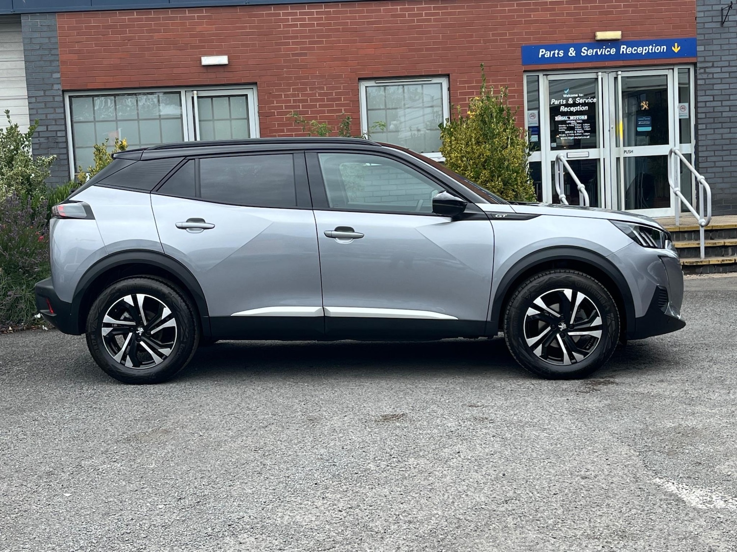 Used Peugeot 2008 2023 for sale - 76189955: Photo 7