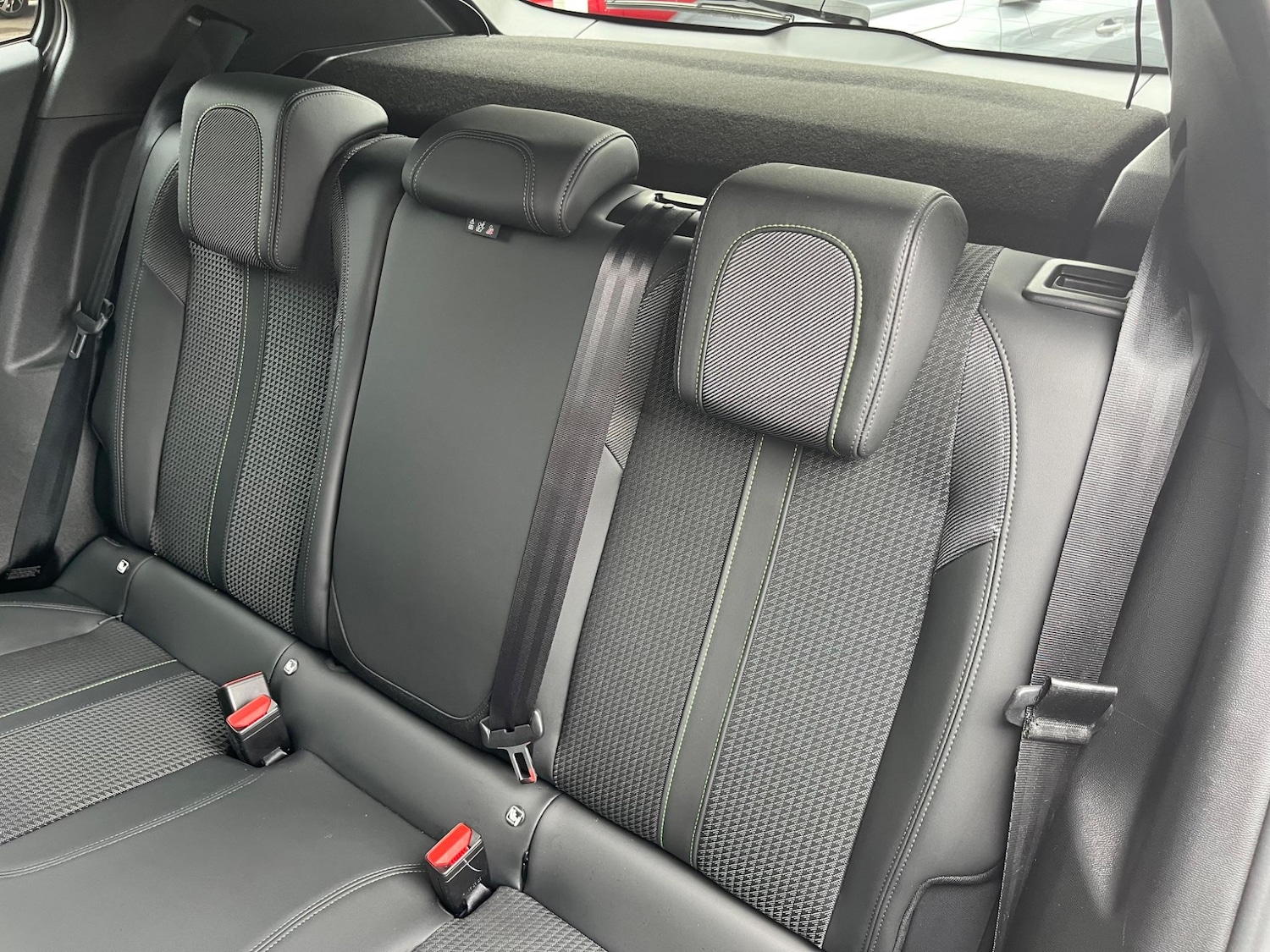 Used Peugeot 2008 2023 for sale - 76189955: Photo 8