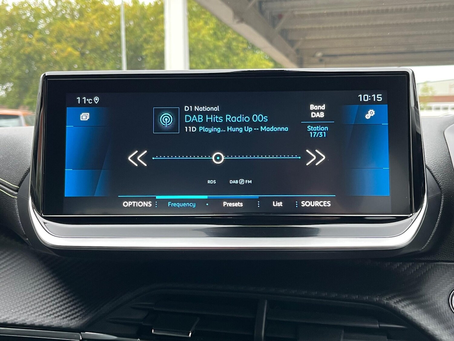 Used Peugeot 2008 2022 for sale - 76283739: Photo 15