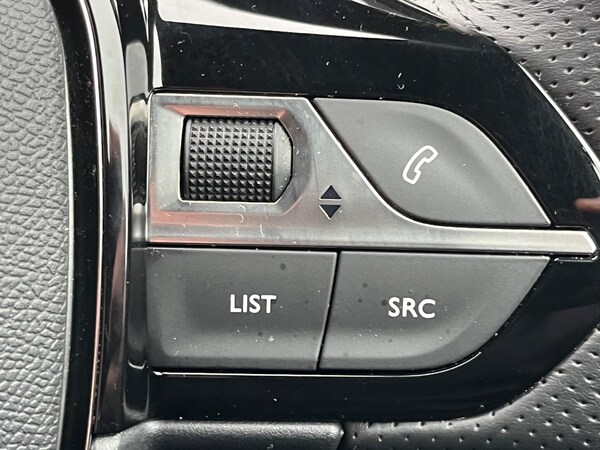 Used Peugeot 2008 2022 for sale - 76283739: Photo 47