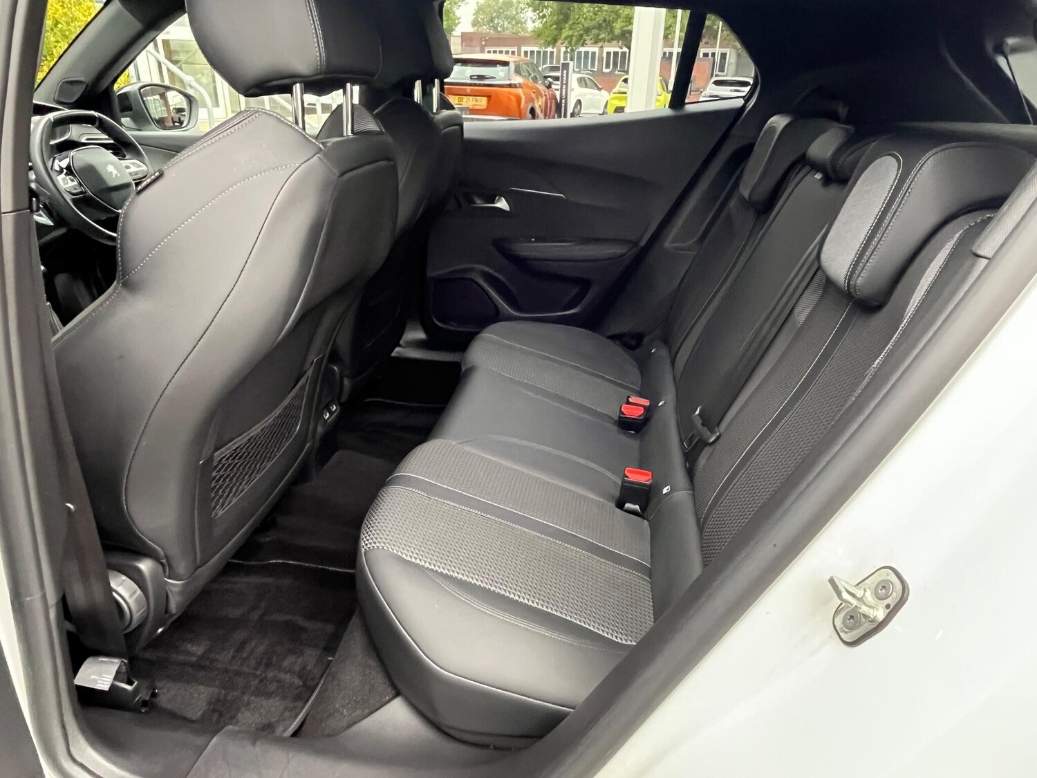 Used Peugeot 2008 2022 for sale - 76283739: Photo 61